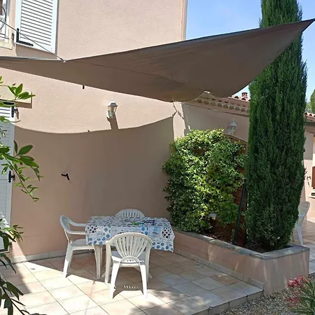 Anduze Les Lauriers Au 